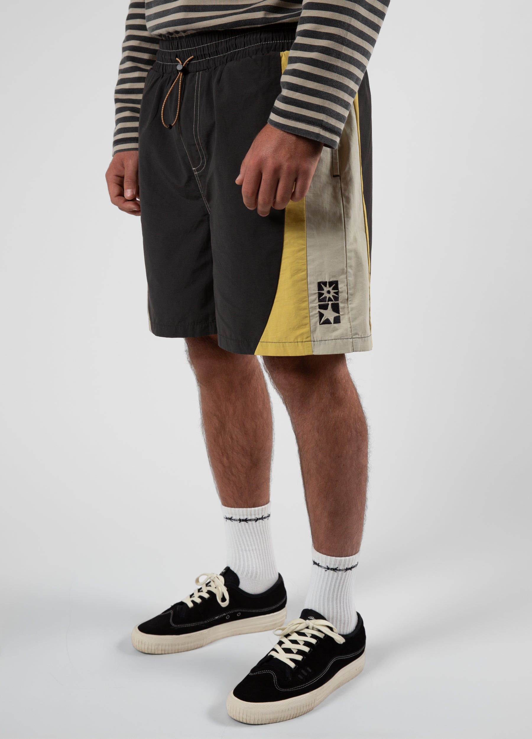 Wattle Short