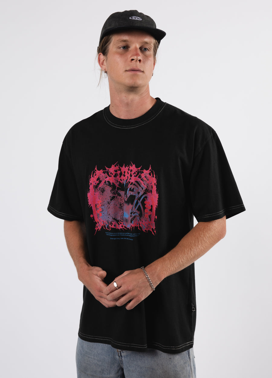 Flora T-Shirt