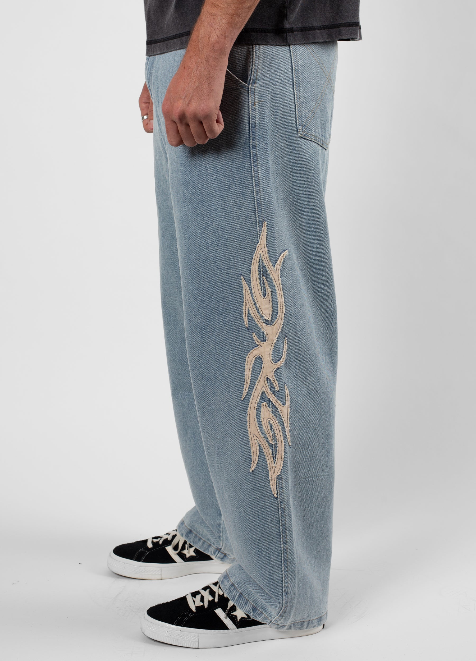 Notch Jean